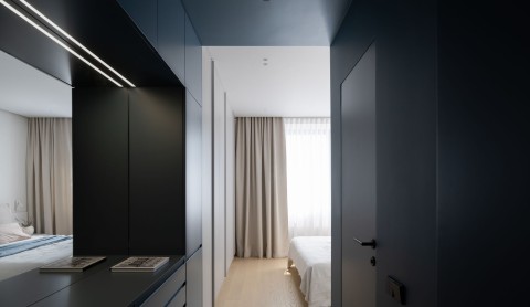 Dark blue bathroom core in Belgrade Waterfront Apartment