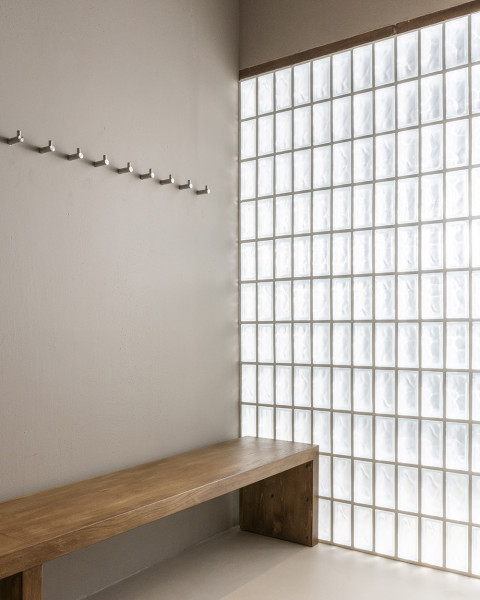 Light and reflection detail at Loka Yoga & Cafe
